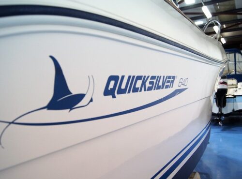 Quicksilver 640 Pilothouse